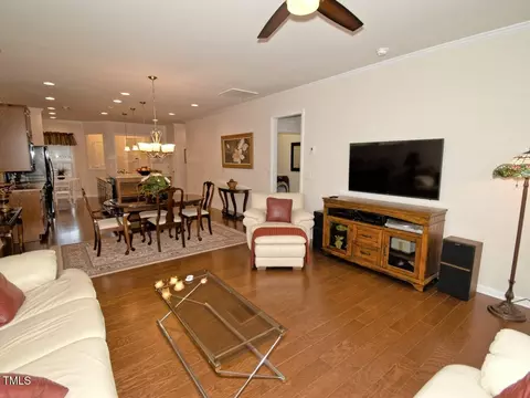 528 Turnstone Dr, Durham, NC 27703 photo 4