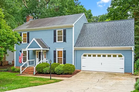 7933 Bluffridge Dr, Raleigh, NC 27615