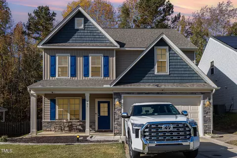 407 Summerwind Plantation Dr, Garner, NC 27529