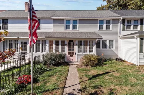 90 Maple St, Badin, NC 28009