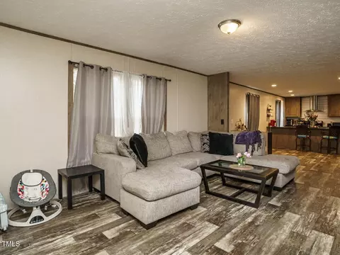 22 Colt Ln, Dunn, NC 28334 photo 7