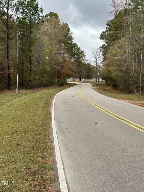 269 N Raleigh Farms Rd, Youngsville, NC 27596