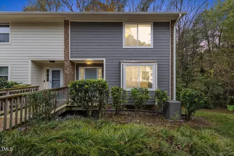 5981 Dixon Dr, Raleigh, NC 27609
