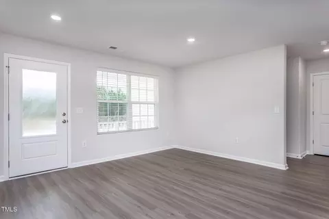 11320 International Dr, Middlesex, NC 27557 photo 4