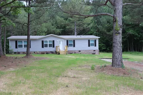 583 Madisons Grove Ln, Henderson, NC 27537