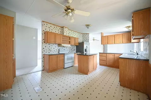 72 Loop Rd, Archer Lodge, NC 27527 photo 11