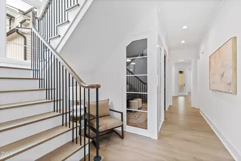 2417 Mayview Rd, Raleigh, NC 27607 photo 4