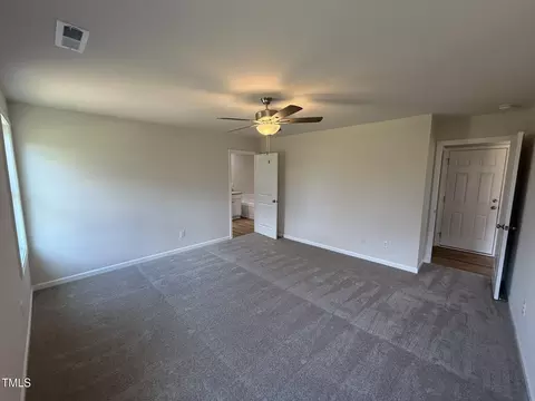 Bedroom - 49 Hydrangea Ln, Benson, NC 27504 photo 2 of 4