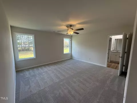 Bedroom - 49 Hydrangea Ln, Benson, NC 27504 photo 1 of 4