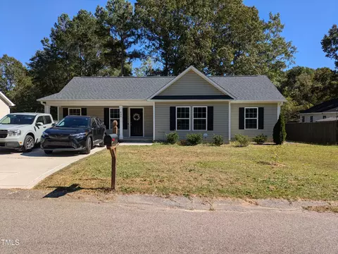 400 Macbeth Dr, Broadway, NC 27505