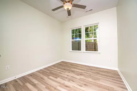 Bedroom - 831 Ridgeway Ave, Durham, NC 27701 photo 1 of 2