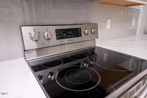 Kitchen - 831 Ridgeway Ave, Durham, NC 27701 photo 3 of 4