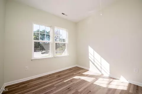 Bedroom - 831 Ridgeway Ave, Durham, NC 27701 photo 2 of 2