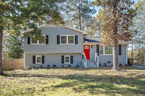 2922 Beechwood Dr, Durham, NC 27707
