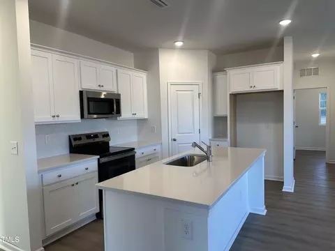 Kitchen - 6815 Galloway Dr, Middlesex, NC 27557 photo 3 of 4