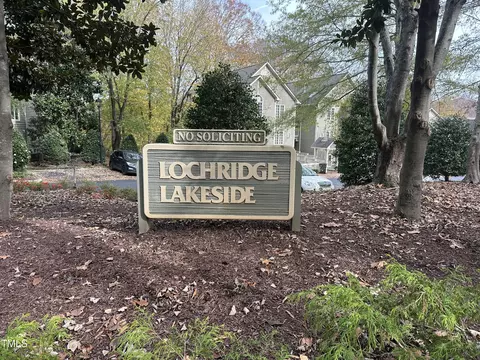 301 Glen Echo Ln #A, Cary, NC 27518