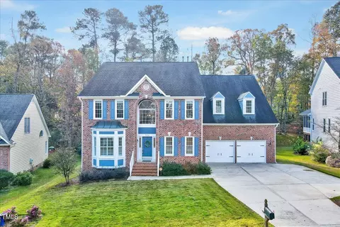 204 Seymour Creek Dr, Cary, NC 27519