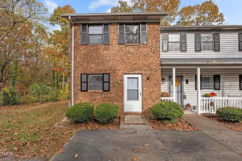 1901 Malone Rd #D, Burlington, NC 27215