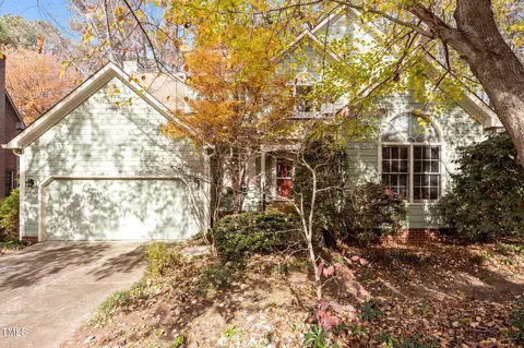 111 Tremont Cir, Chapel Hill, NC 27516
