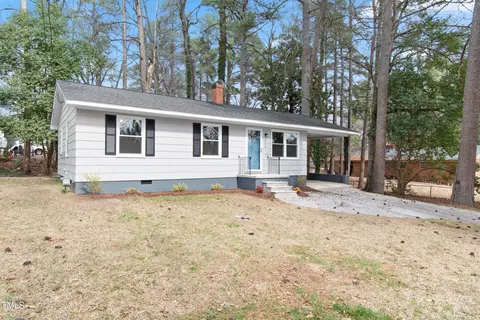 320 Zollicoffer Ave, Henderson, NC 27536