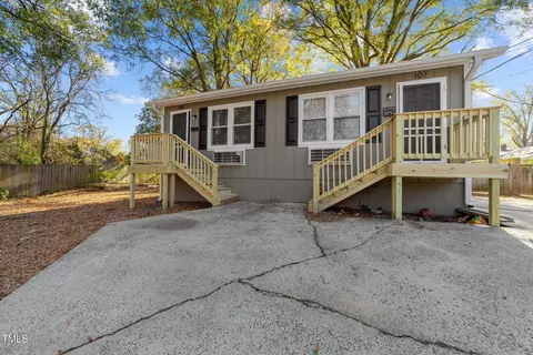 Exterior - 105 107 Bennett Ct, Durham, NC 27701 photo 3 of 11