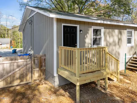 Exterior - 105 107 Bennett Ct, Durham, NC 27701 photo 9 of 11