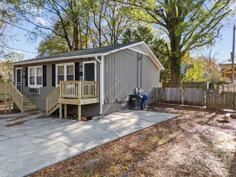 Exterior - 105 107 Bennett Ct, Durham, NC 27701 photo 5 of 11