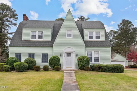 203 N 3rd St, Pinetops, NC 27864