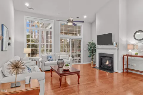 507 Sealine Dr, Cary, NC 27519