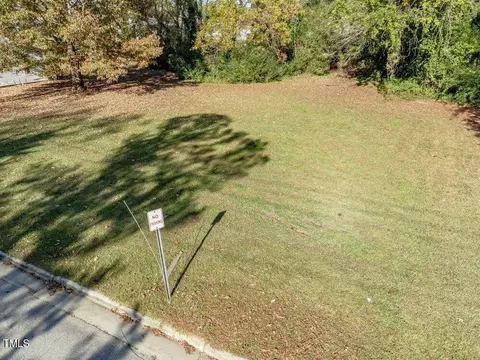 301 S Ash St, Spring Hope, NC 27882 photo 9