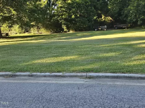 301 S Ash St, Spring Hope, NC 27882 photo 11