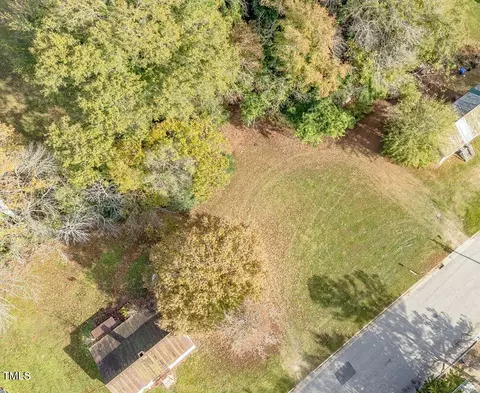 301 S Ash St, Spring Hope, NC 27882