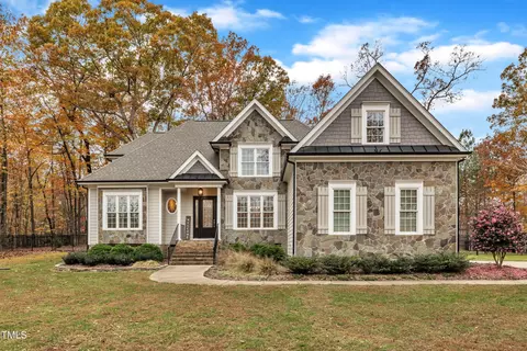 25 Lance Cir, Youngsville, NC 27596