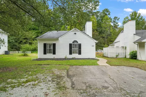 Exterior - 1216 Kendall Dr, Durham, NC 27703 photo 7 of 8