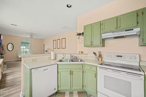 Kitchen - 1216 Kendall Dr, Durham, NC 27703 photo 1 of 3