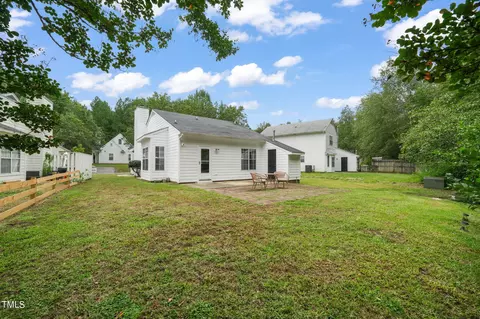 Exterior - 1216 Kendall Dr, Durham, NC 27703 photo 4 of 8