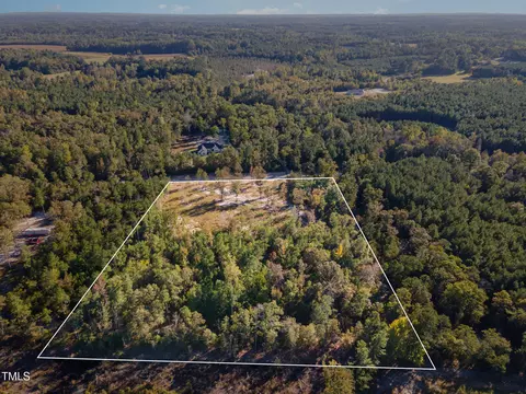 240 Hazelton Farms Ln, Cameron, NC 28326