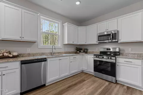 9184 Phoenix Ct, Middlesex, NC 27557 photo 5