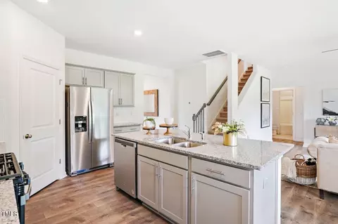 Kitchen - 6437 Alfalfa Ln, Wake Forest, NC 27587 photo 5 of 5