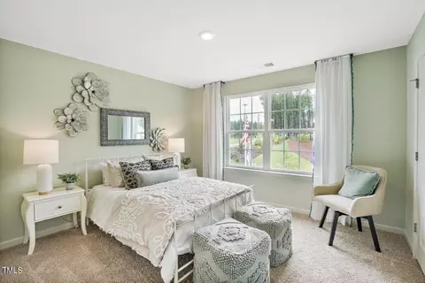 Bedroom - 6437 Alfalfa Ln, Wake Forest, NC 27587 photo 7 of 8