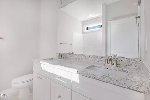 929 Micro Rd W, Selma, NC 27576 photo 8
