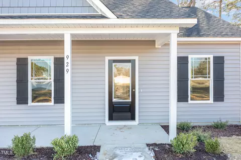 929 Micro Rd W, Selma, NC 27576 photo 3