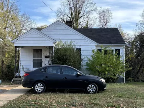 1024 S Main St, Burlington, NC 27215