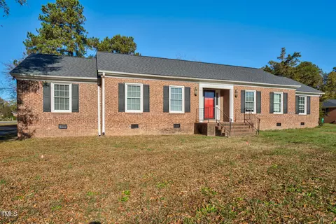 1204 Breedlove Rd, Nashville, NC 27856