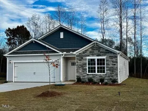 7586 Michelle Rd, Rocky Mount, NC 27803