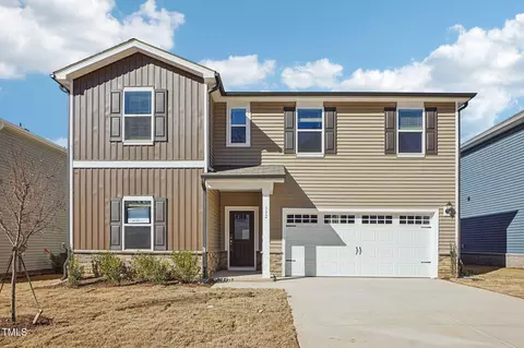 332 Squirrel Oaks Ln, Garner, NC 27529