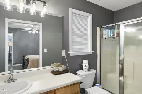 Bath - 513 Flaherty Ave, Wake Forest, NC 27587 photo 1 of 2