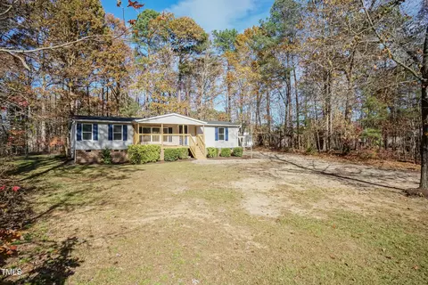 20 Hidden Stream Dr, Youngsville, NC 27596