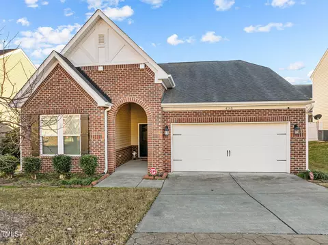 4148 White Kestrel Dr, Raleigh, NC 27616