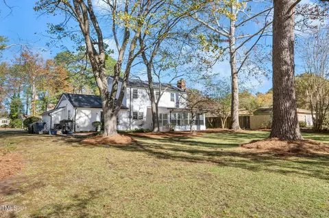 Exterior - 203 Hillside Dr, Smithfield, NC 27577 photo 5 of 8